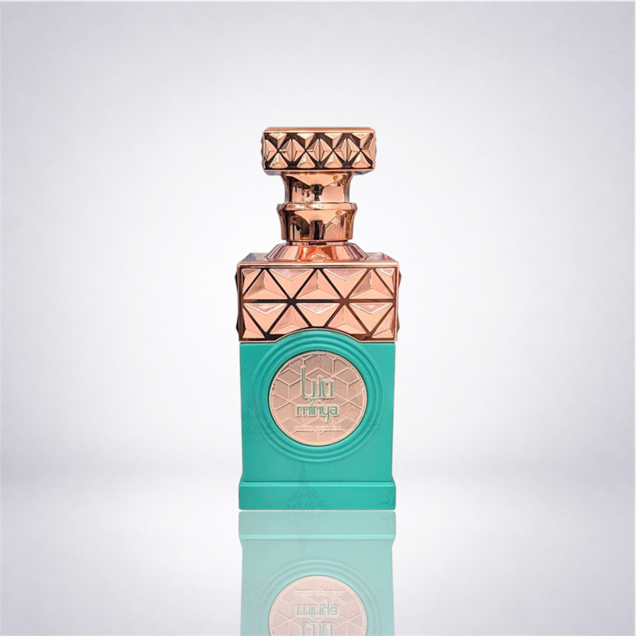 Minya Bleu — Paris Corner
